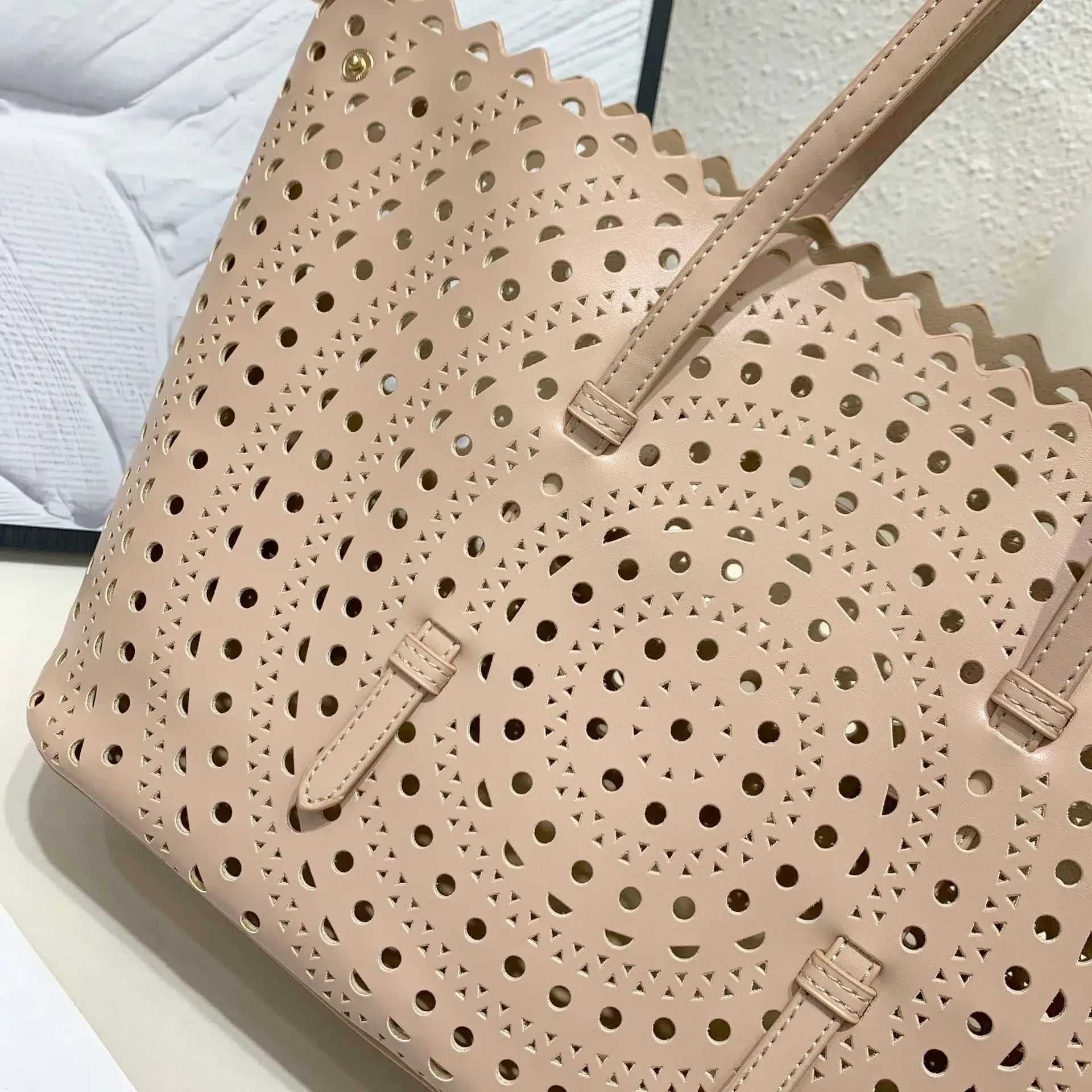 Mina leather tote