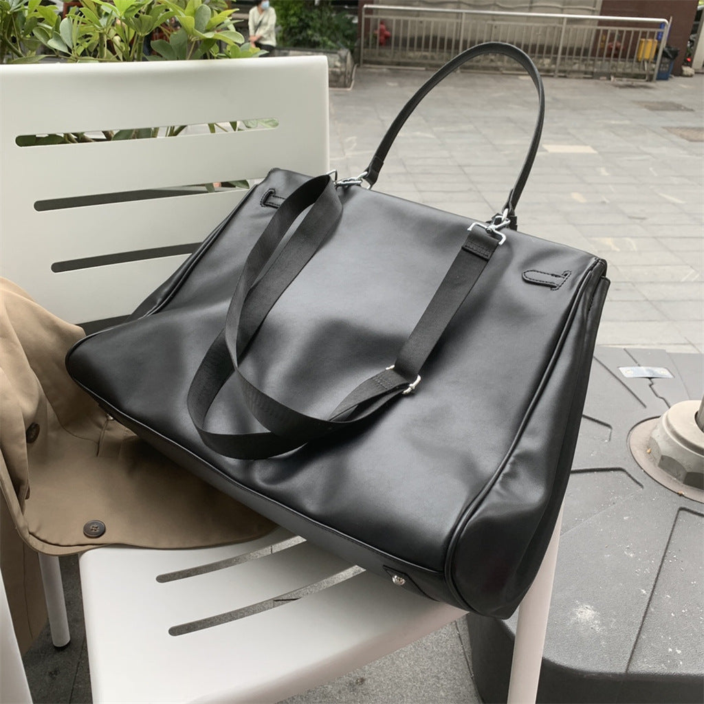 XL smooth leather tote