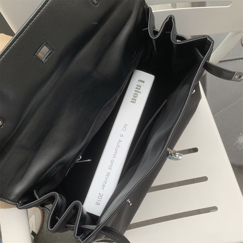 XL smooth leather tote