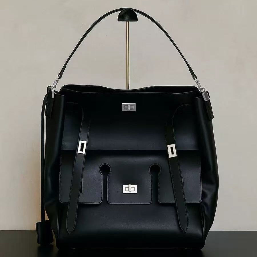 Belair shoulder bag