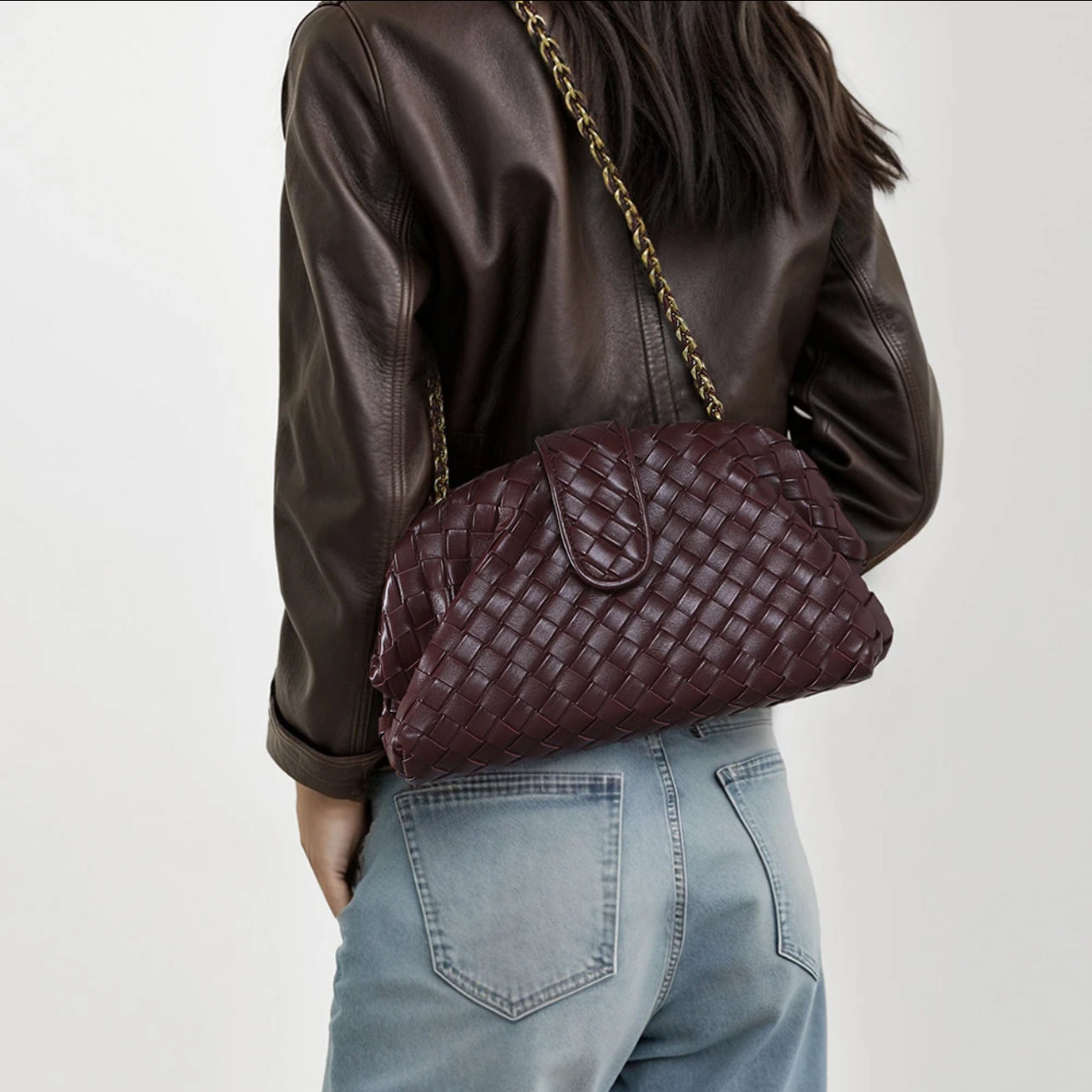 Sophia woven Clutch