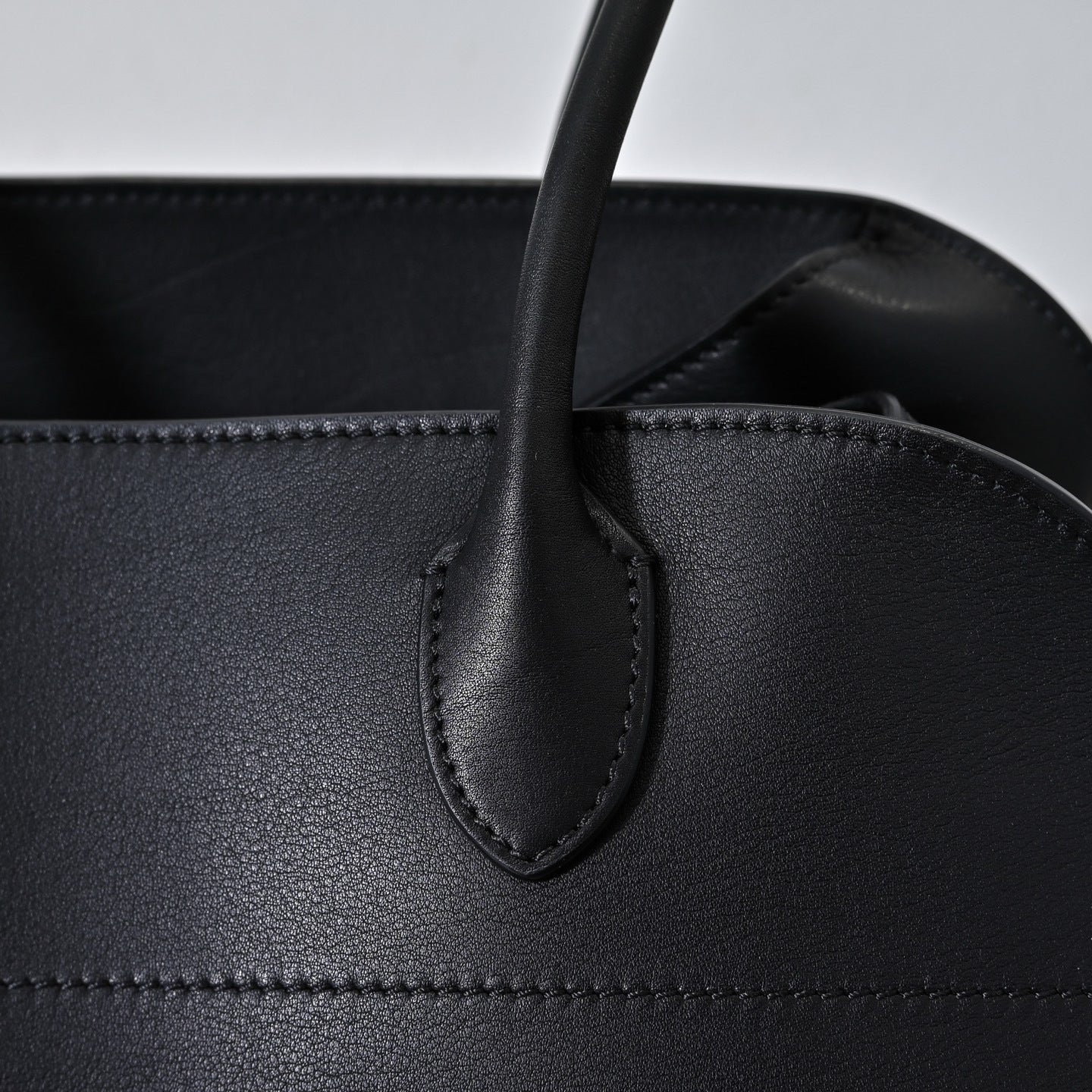 Commuter Shoulder Bag