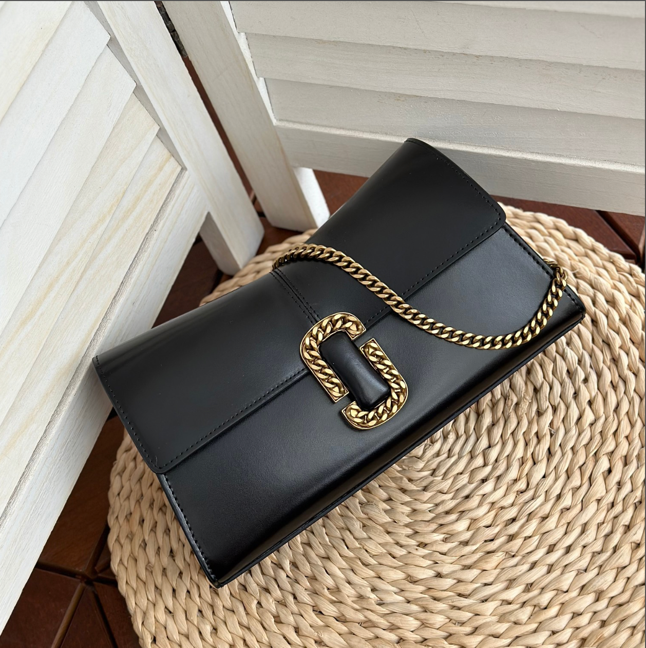 Marc Chain Wallet Bag