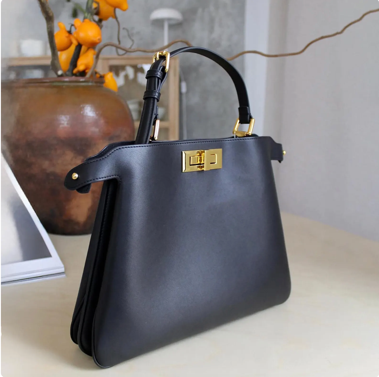 Fashion designer bag