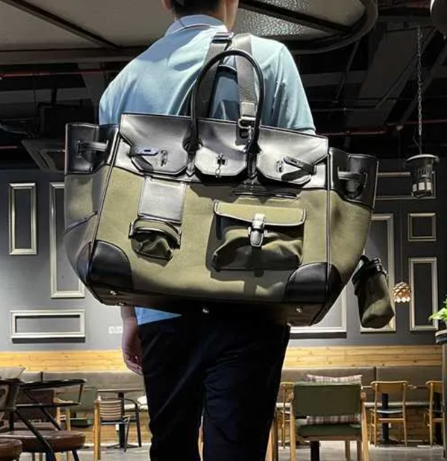 Large travel bag