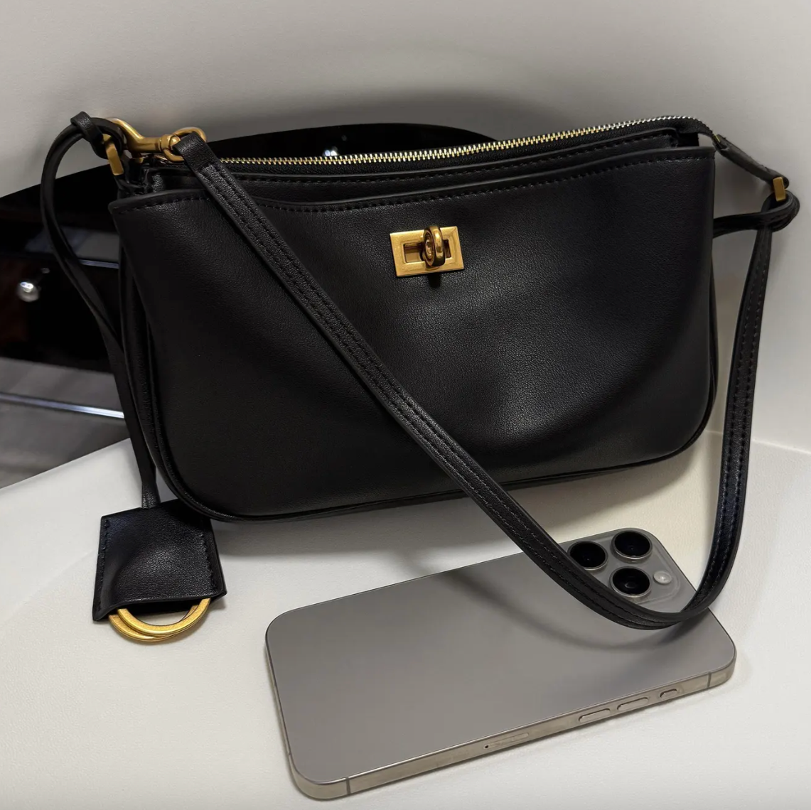 Chic Convertible Shoulder Bag