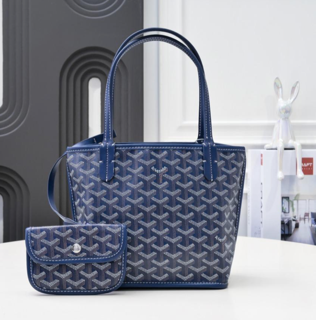 Sunset Chic Tote Bag – With Matching Pouch