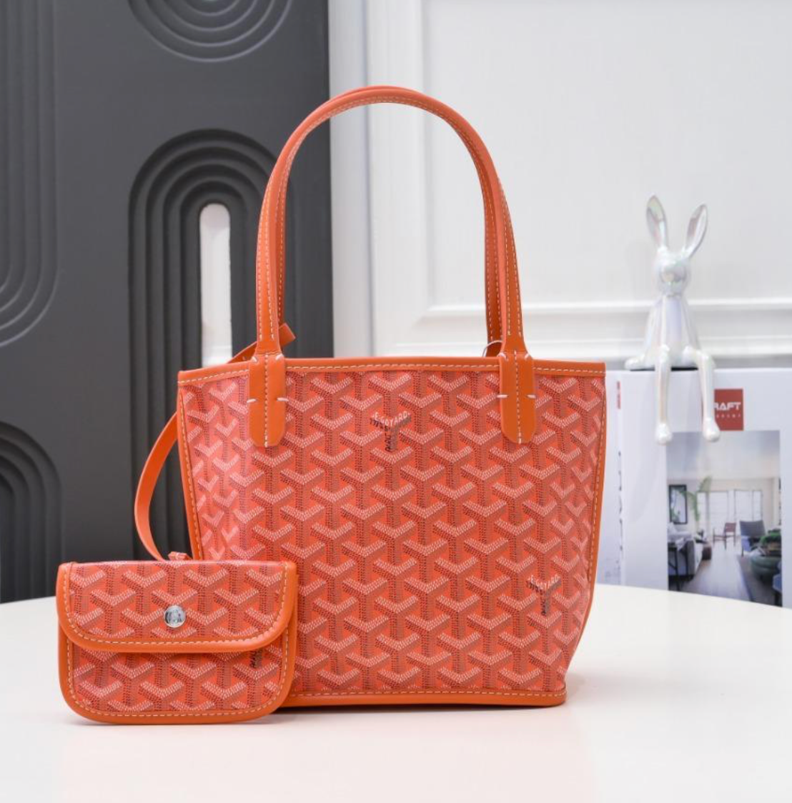 Sunset Chic Tote Bag – With Matching Pouch