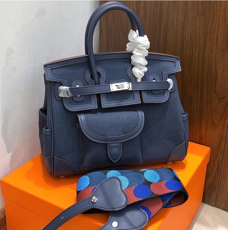 Vene crossbody canvas bag