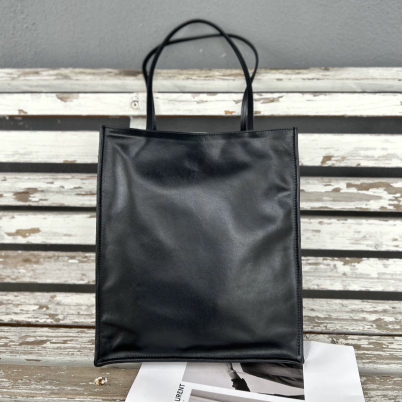 Niche tote bag