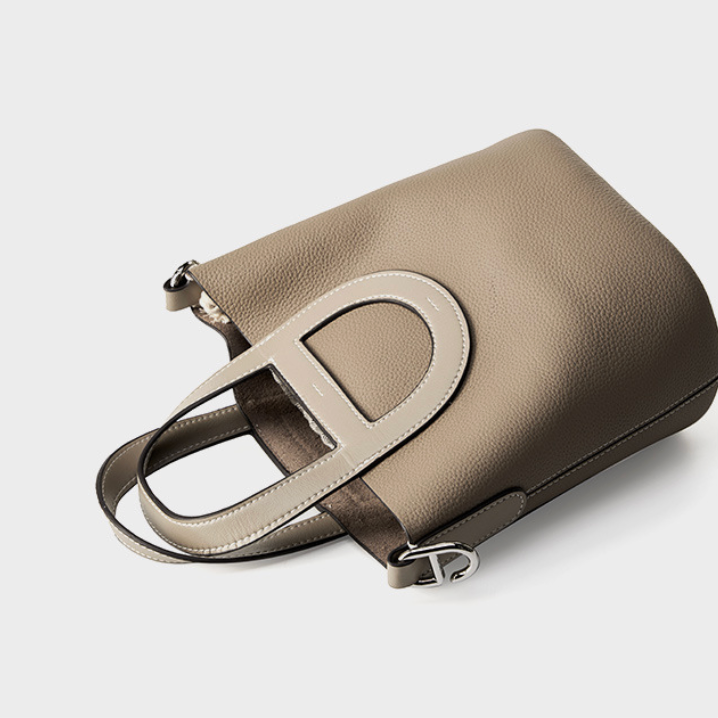 Leather Cutout Handle tote