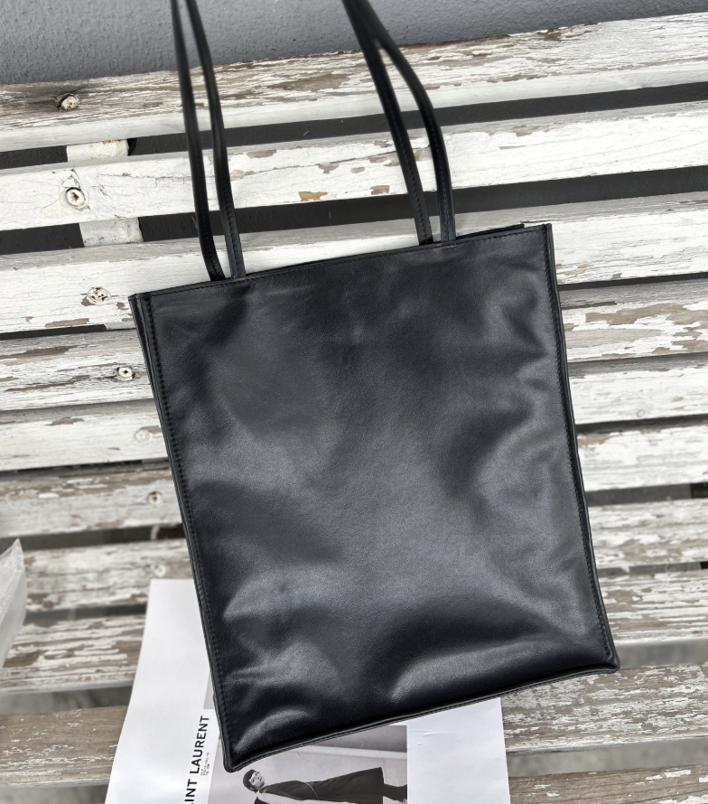 Niche tote bag