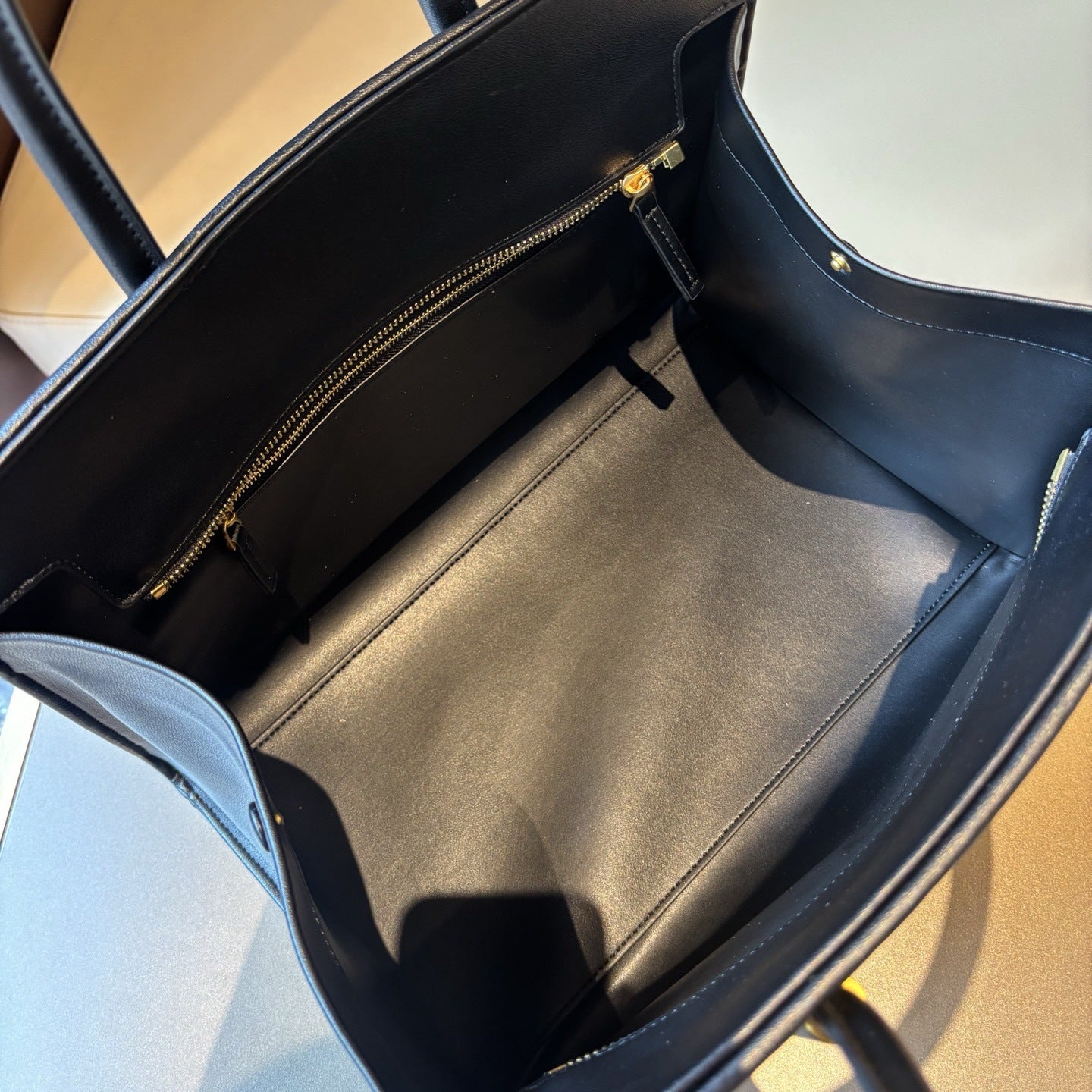 Barbara Leather tote