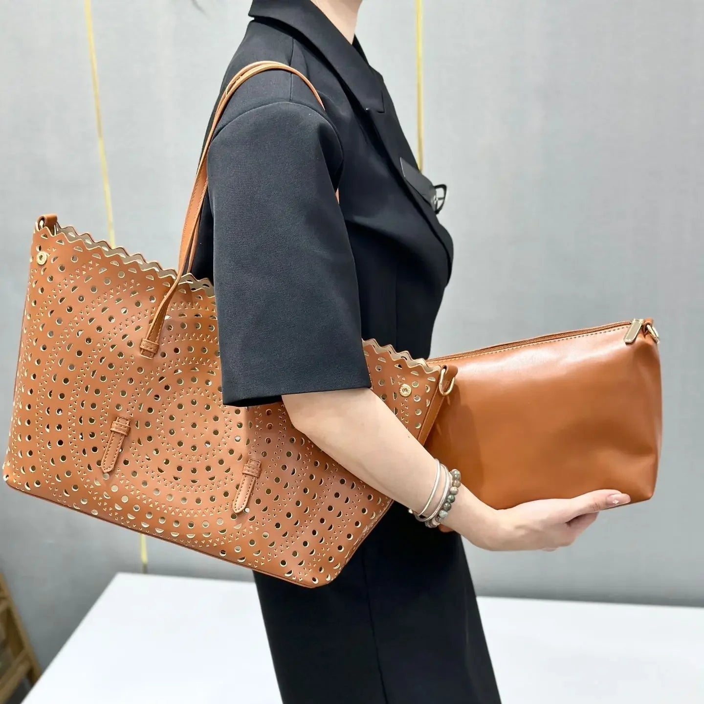 Mina leather tote