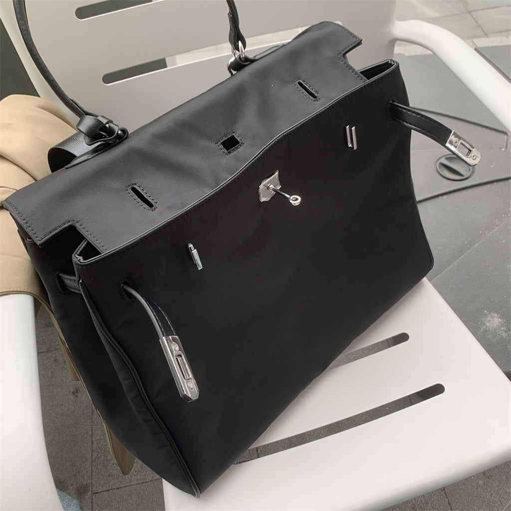 XL smooth leather tote