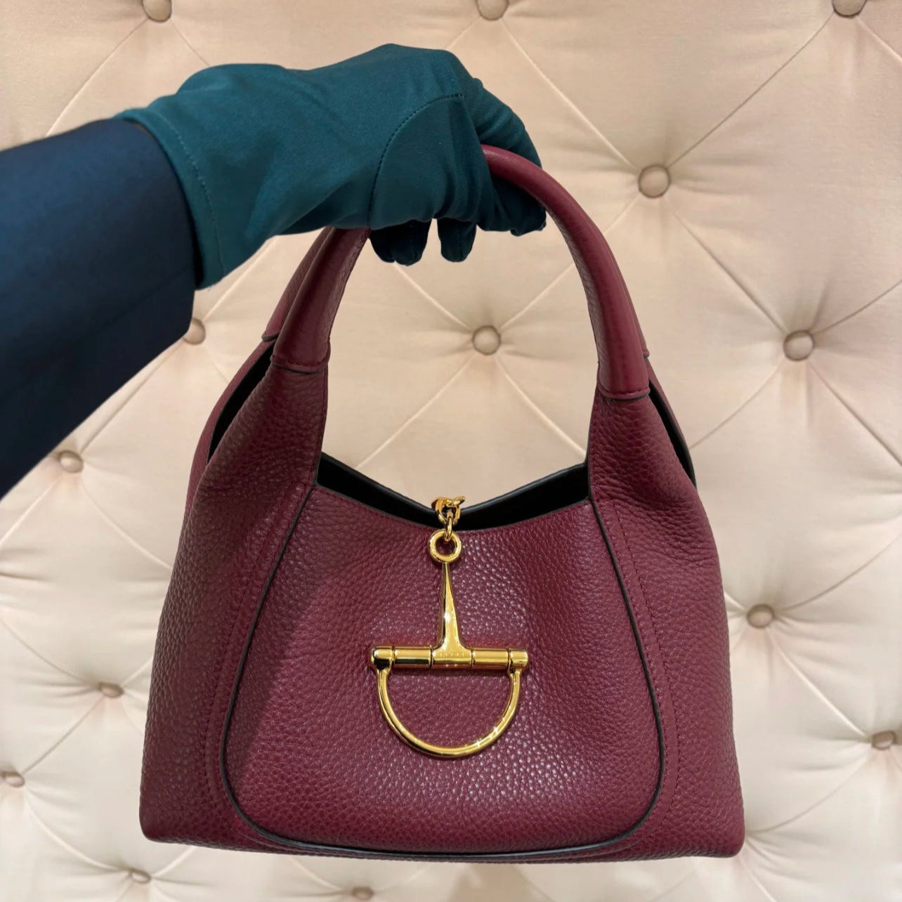 Softbit shoulder bag