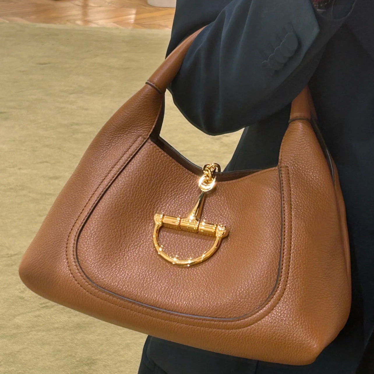 Softbit shoulder bag