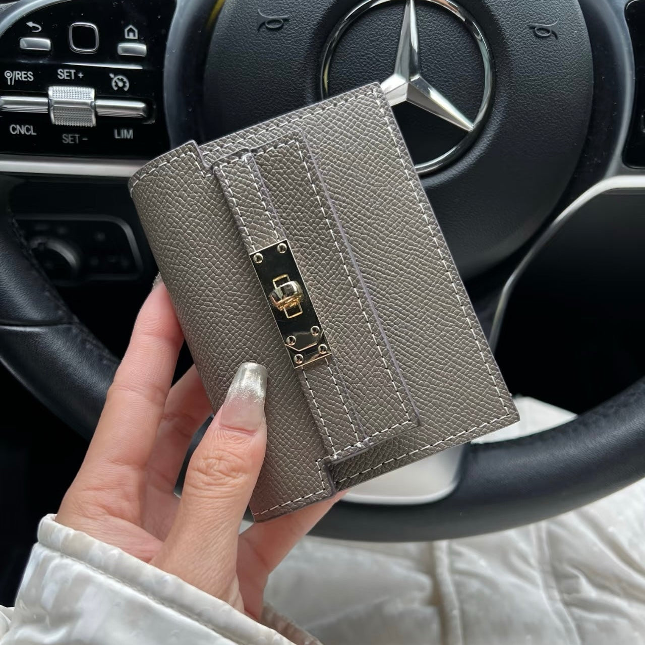 VENE Leather wallet