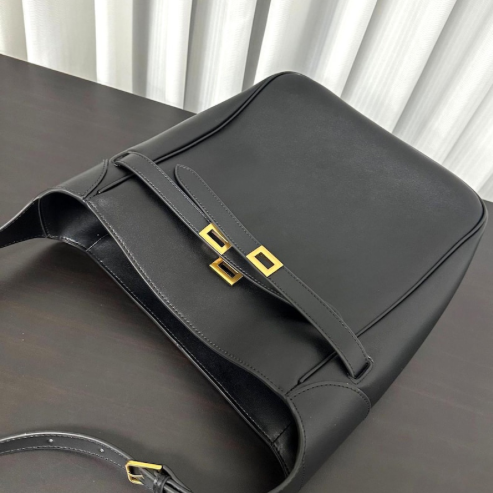 Kali leather  bag