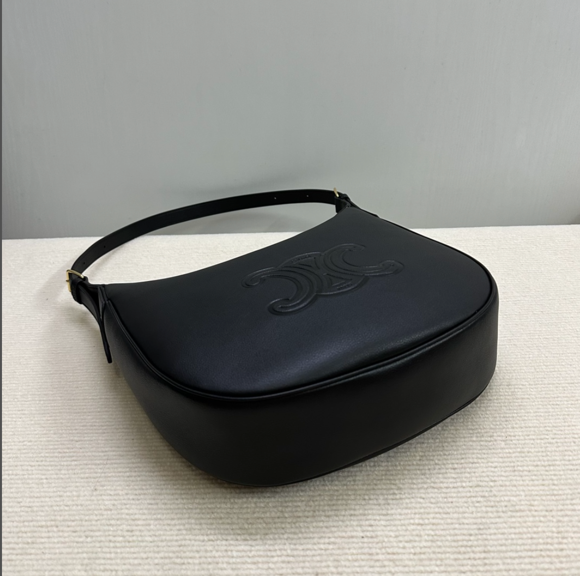 HELOISE Leather Shoulder bag