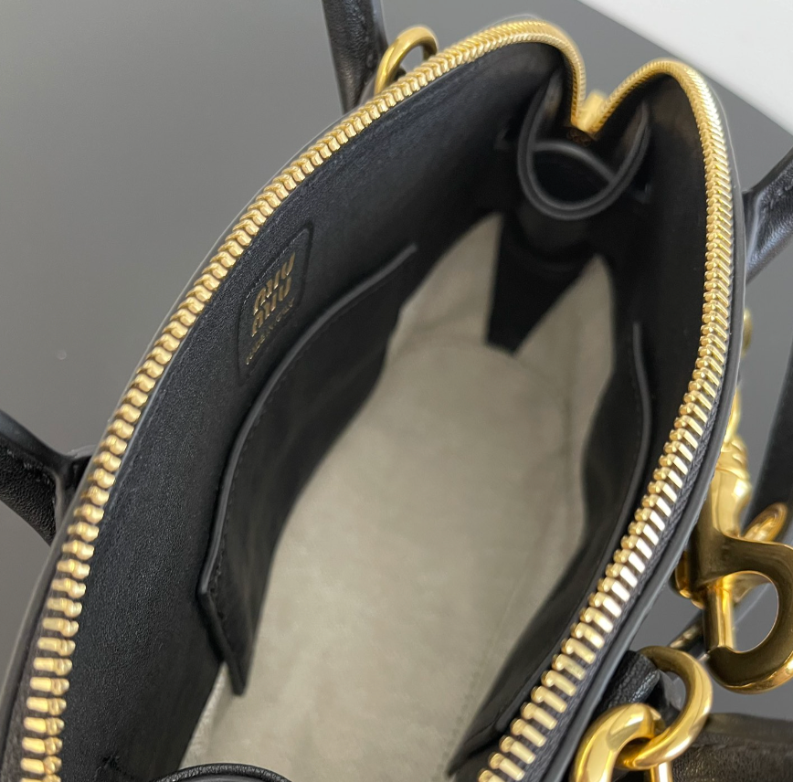 Aventure mini leather bag