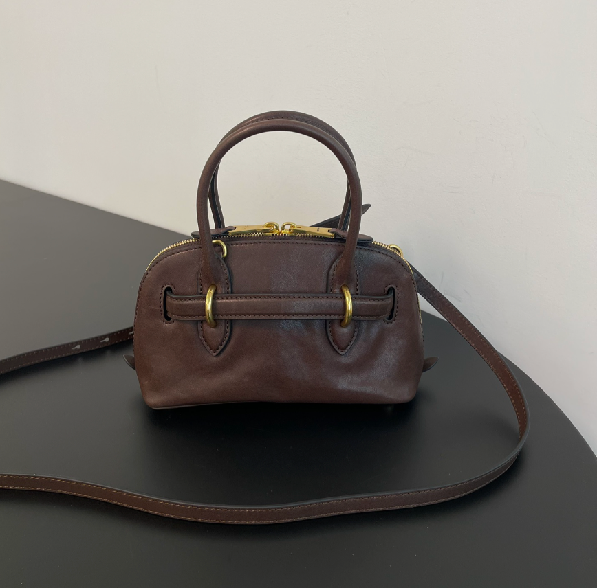 Aventure mini leather bag