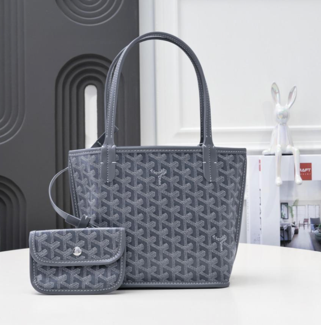 Sunset Chic Tote Bag – With Matching Pouch