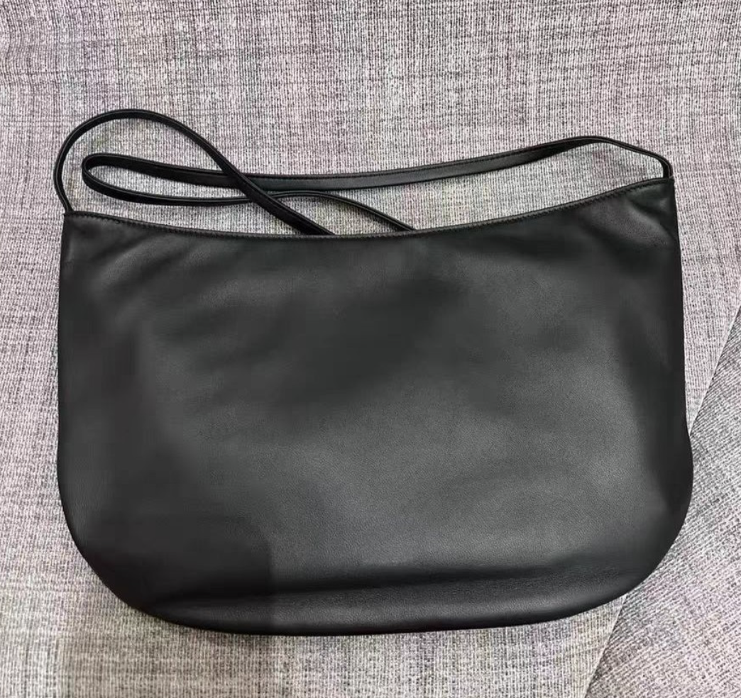 Minimalist Sheepskin Bucket Bag