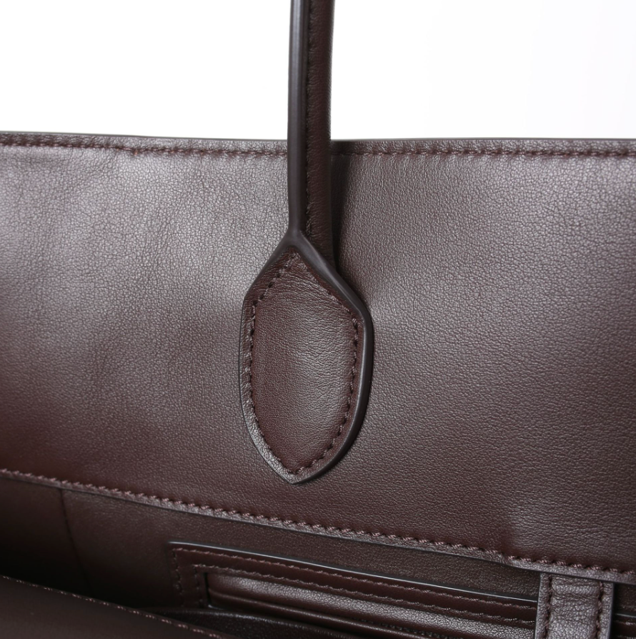 Old Money Style tote