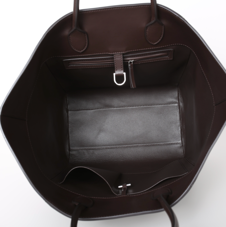 Old Money Style tote