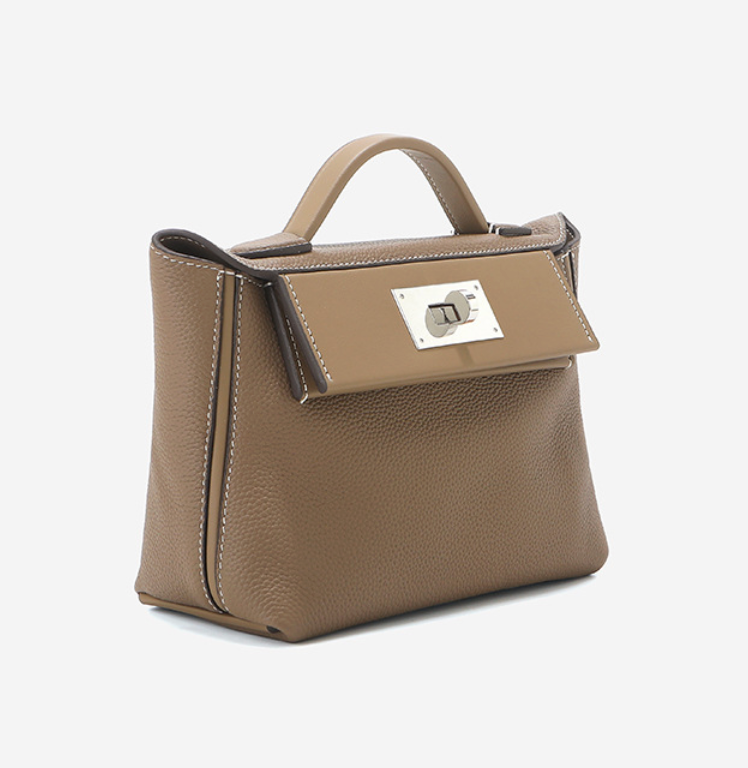 Vene leather crossboy