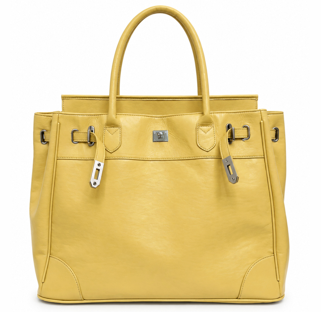 Close-up of the VENE Iconic Bag turn-lock and rolled handles