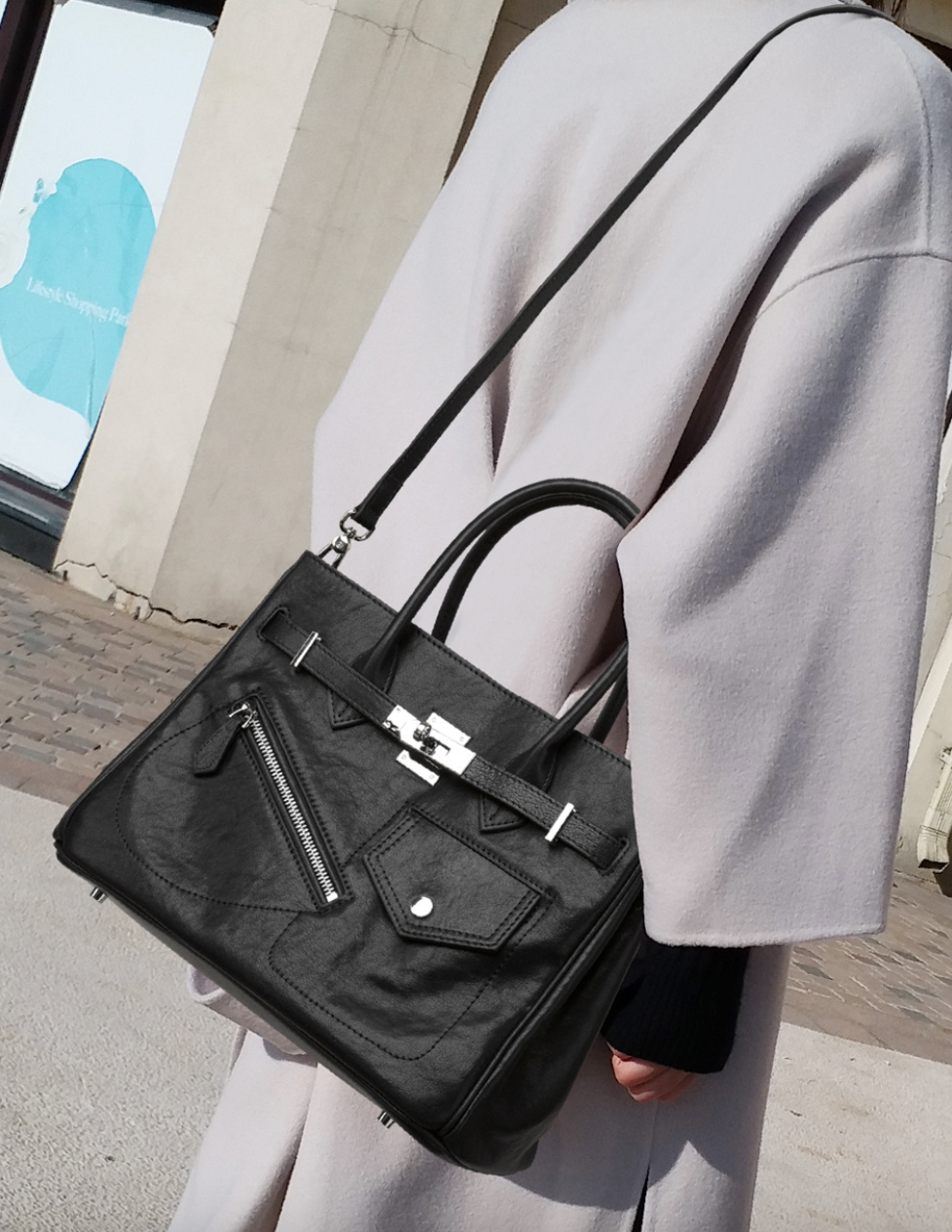 The Moto Satchel