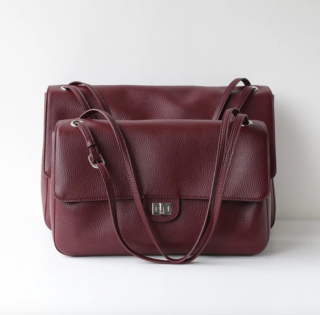 The Turn-Lock Crossbody by Venebag – genuine cowhide leather crossbody bag, front view