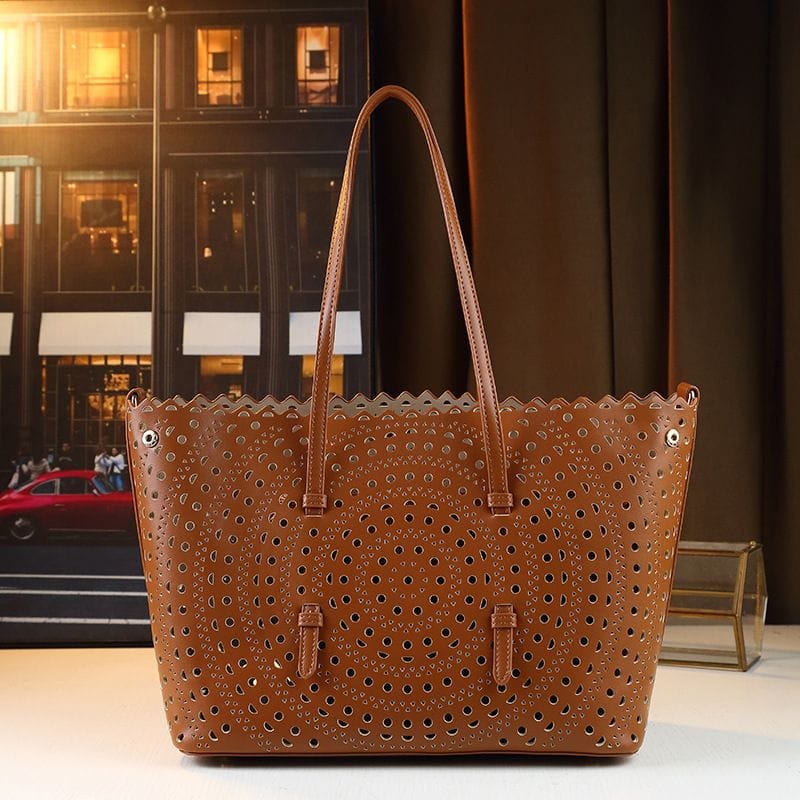 Mina leather tote