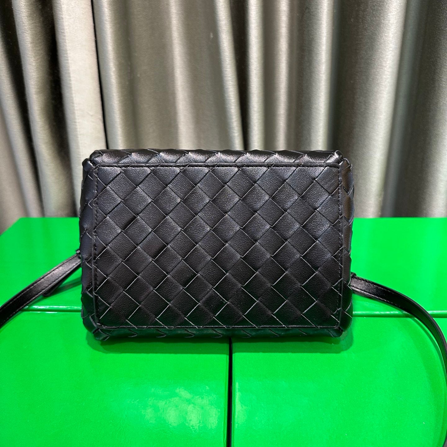 Parachute Hand-Woven Bag