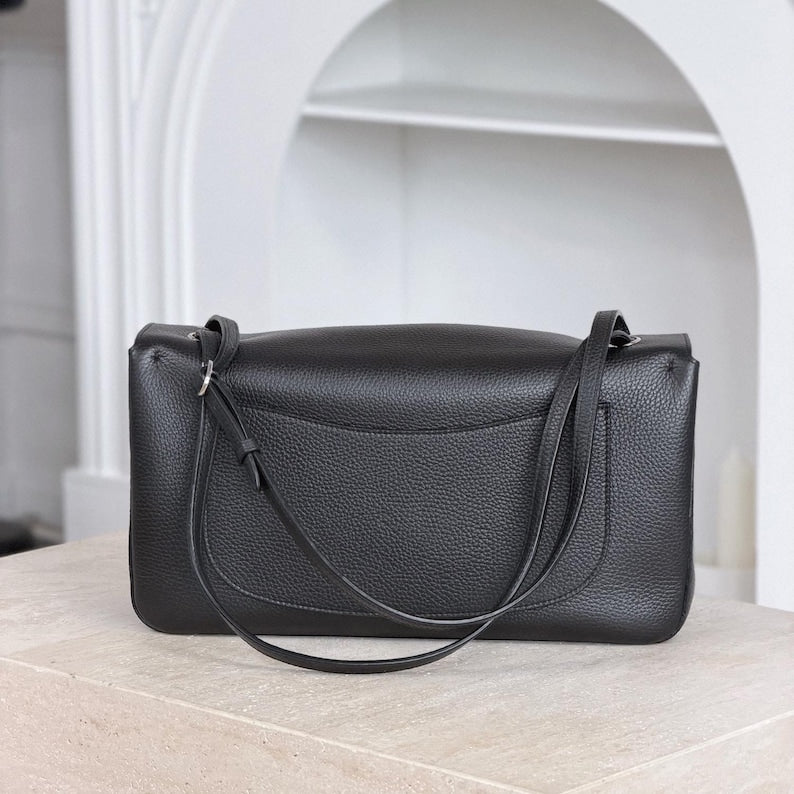 The Turn-Lock Crossbody by Venebag – styled view
